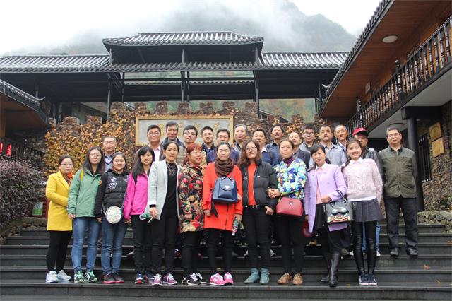 尊龙游戏app下载