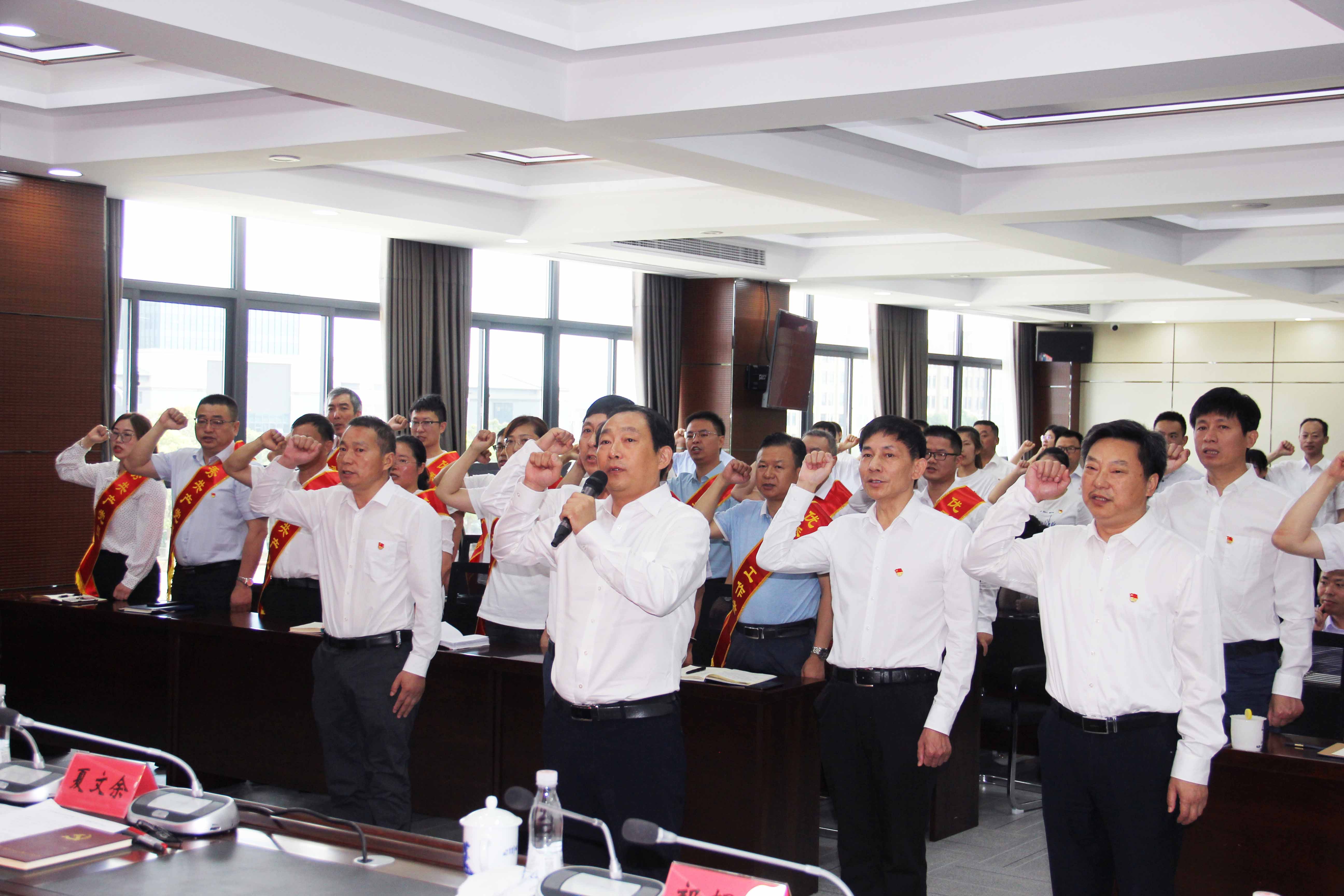 尊龙游戏app下载